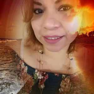 Meet your Posher, Marina